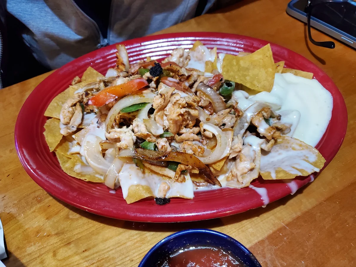 Chicken Fajitas Nachos