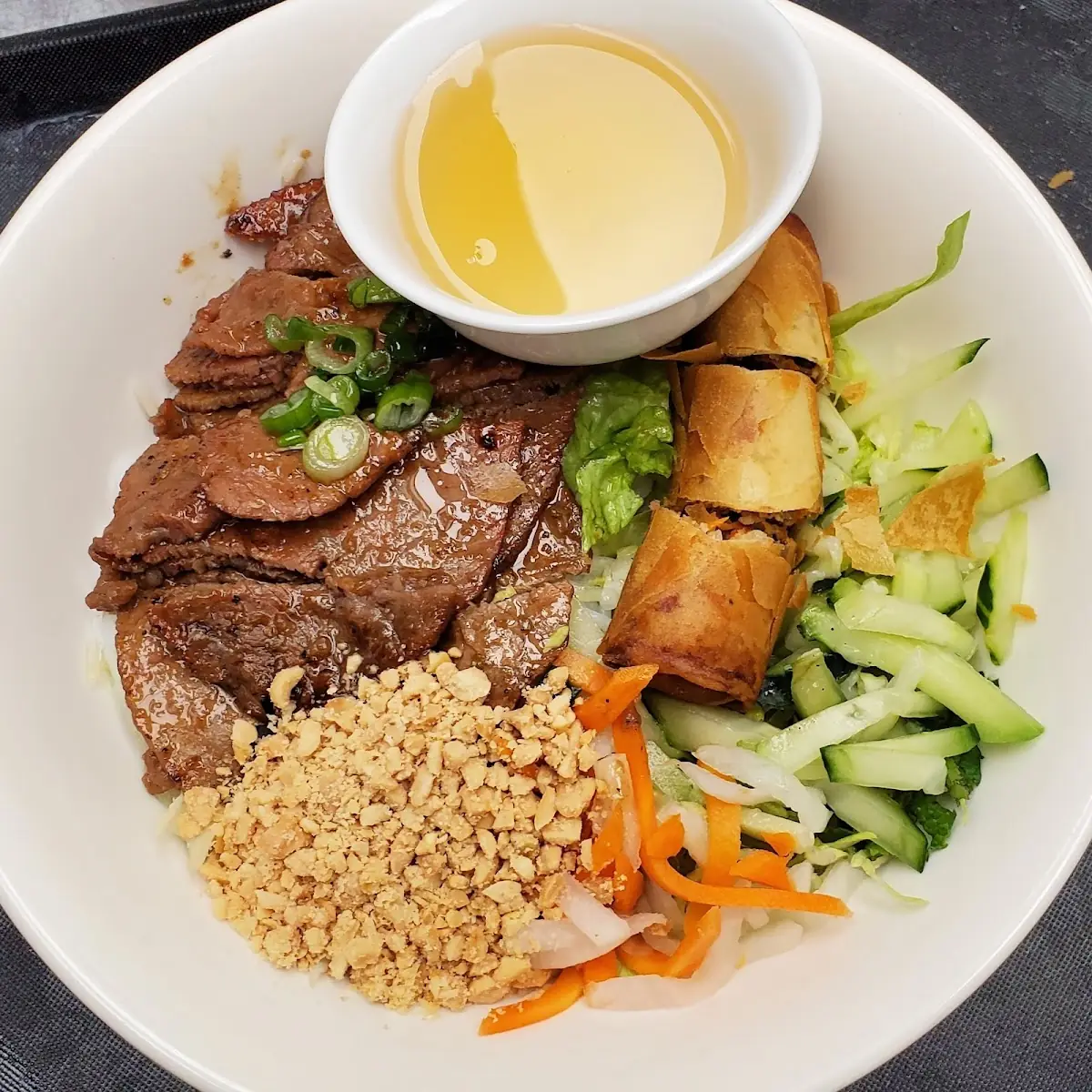 Bún Bò Nướng