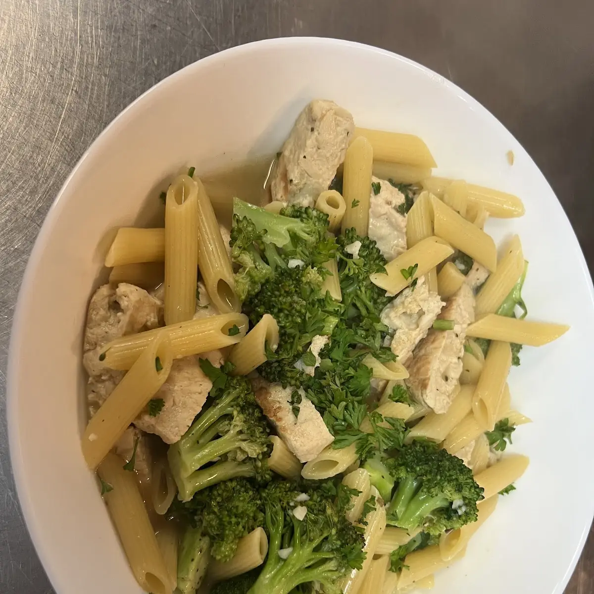 Vegan Chicken & Broccoli Pasta