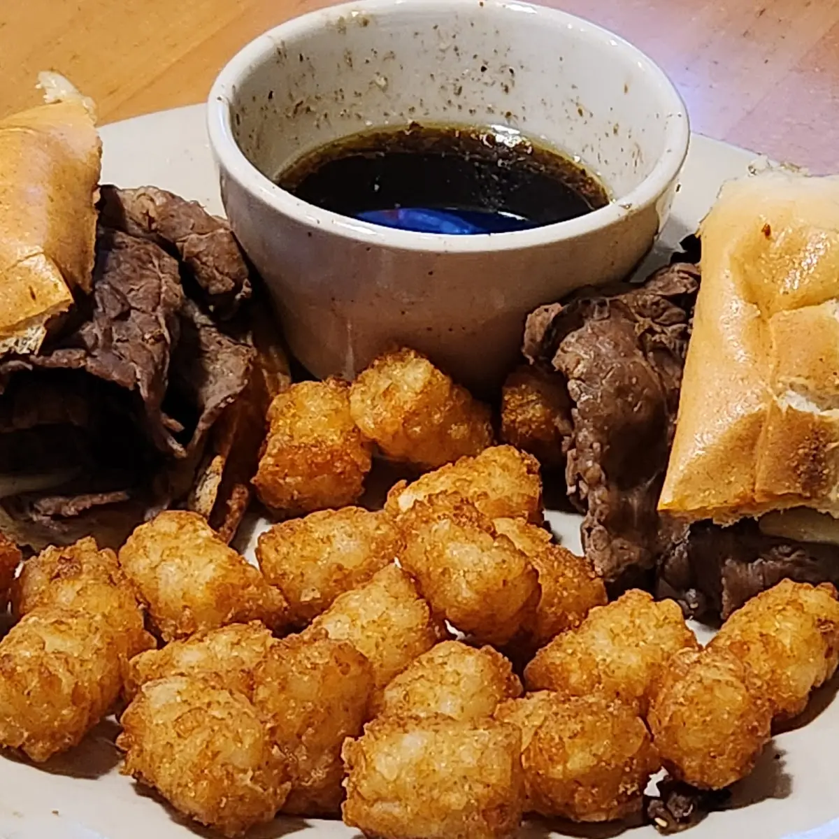 French Dip w Tater Tots