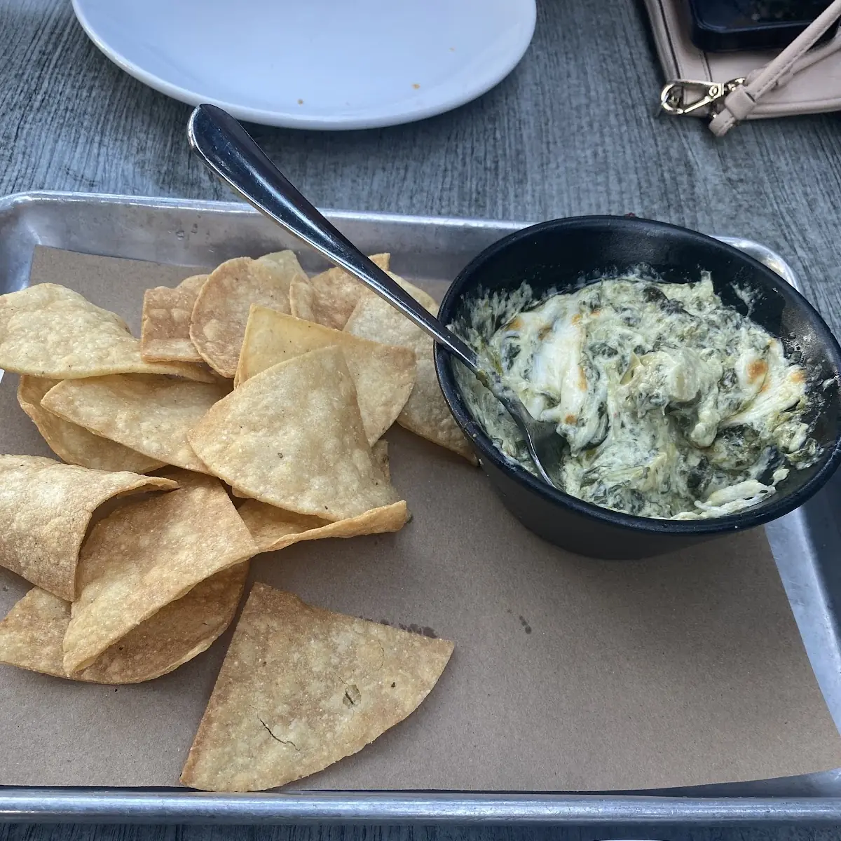 Hot Artichoke Spinach Dip with Garlic Bread