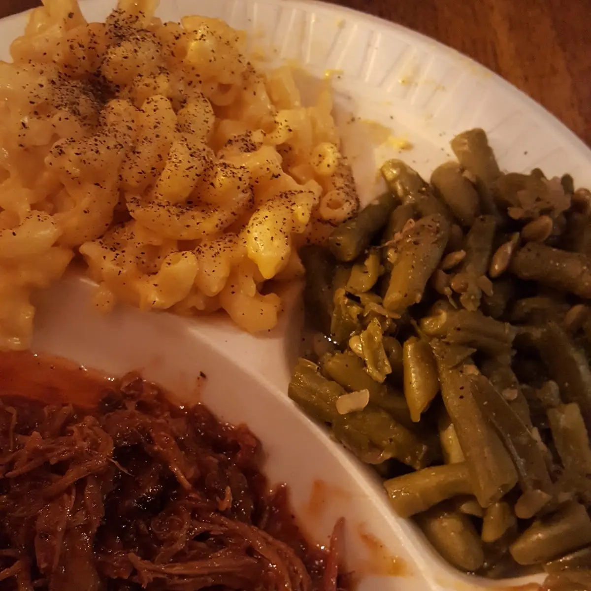 Mac N Cheese and Green Beans