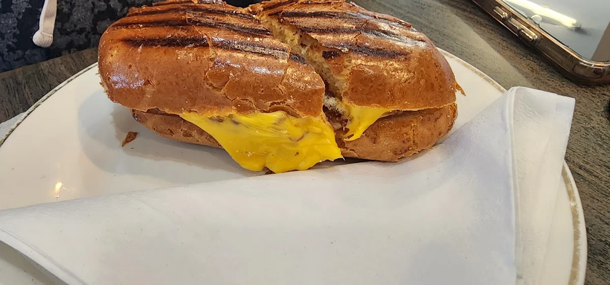 Egg & Cheese
