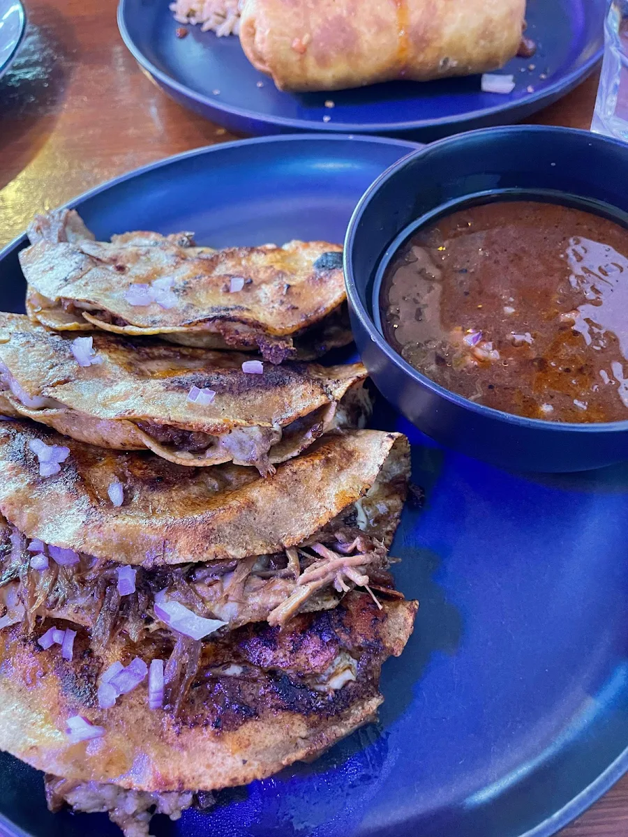 Birria Questaco, Mezcals Tequila Bar & Restaurant