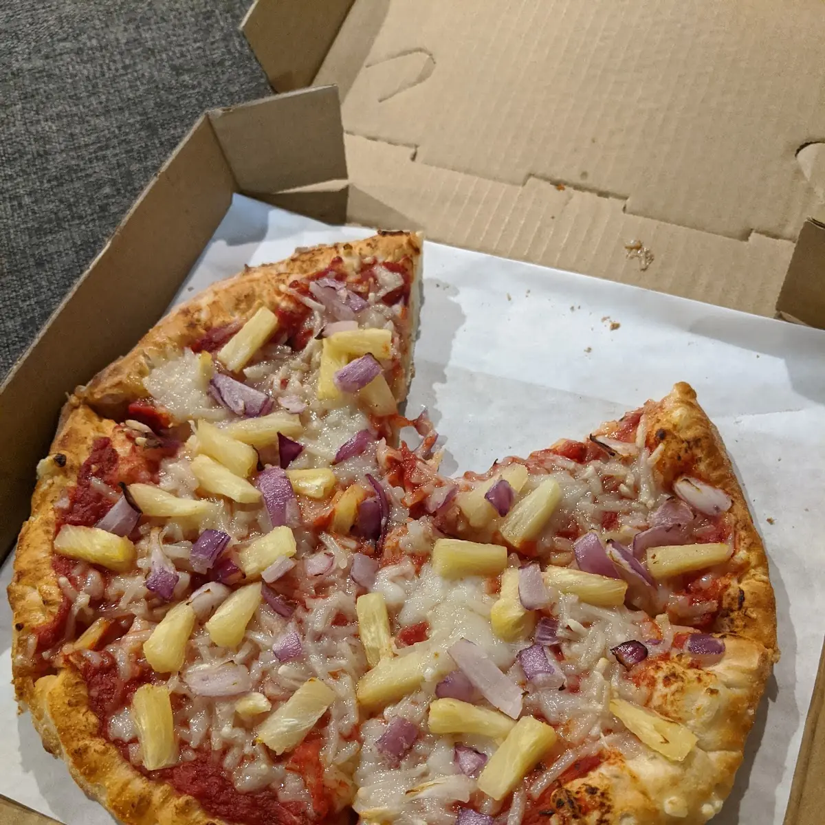 Hawaiian Pizza