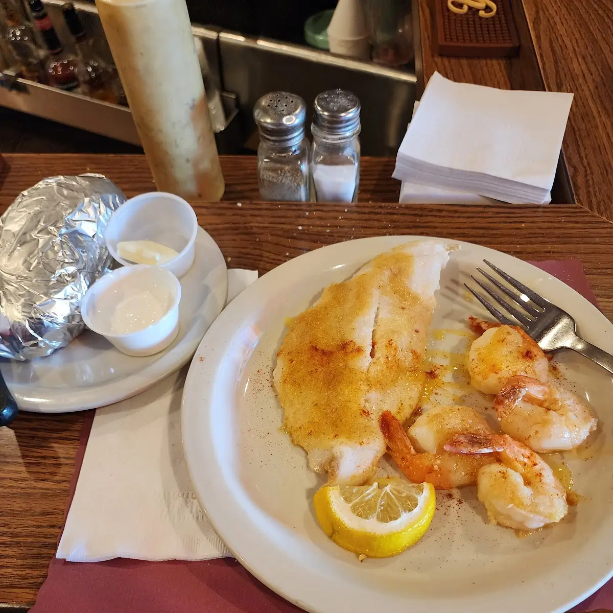Broiled Seafood Platter
