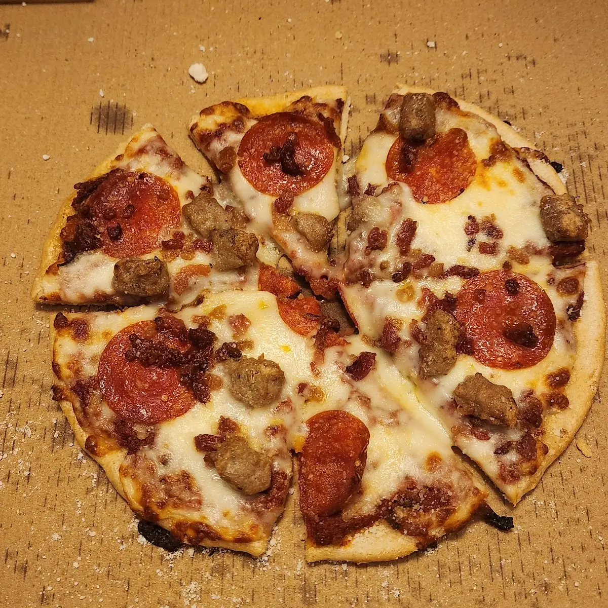 6 Pepperoni Pizza