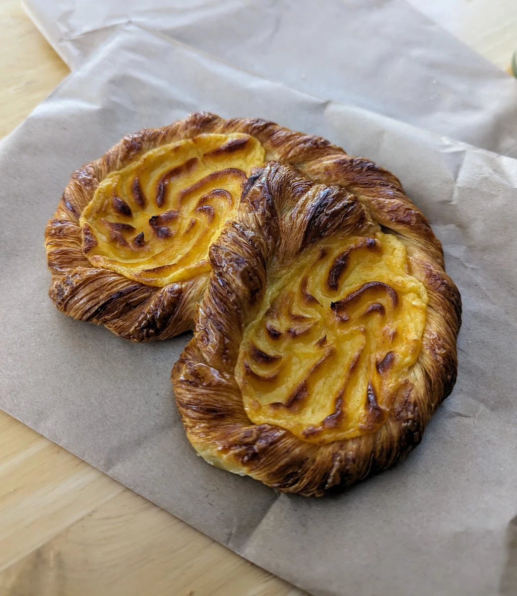 Custard Pretzel, Butterken Bakery