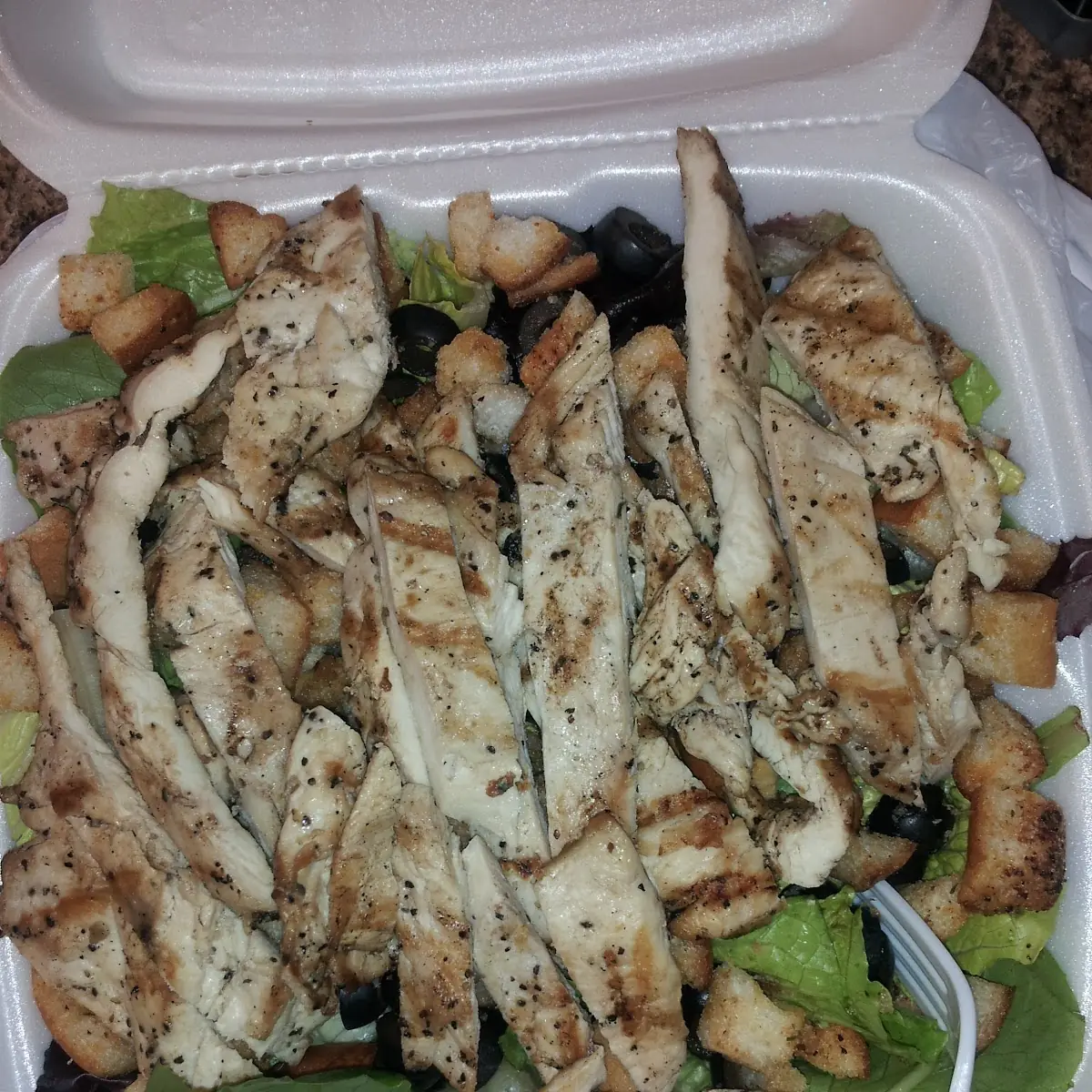 Large Grilled Chicken Salad