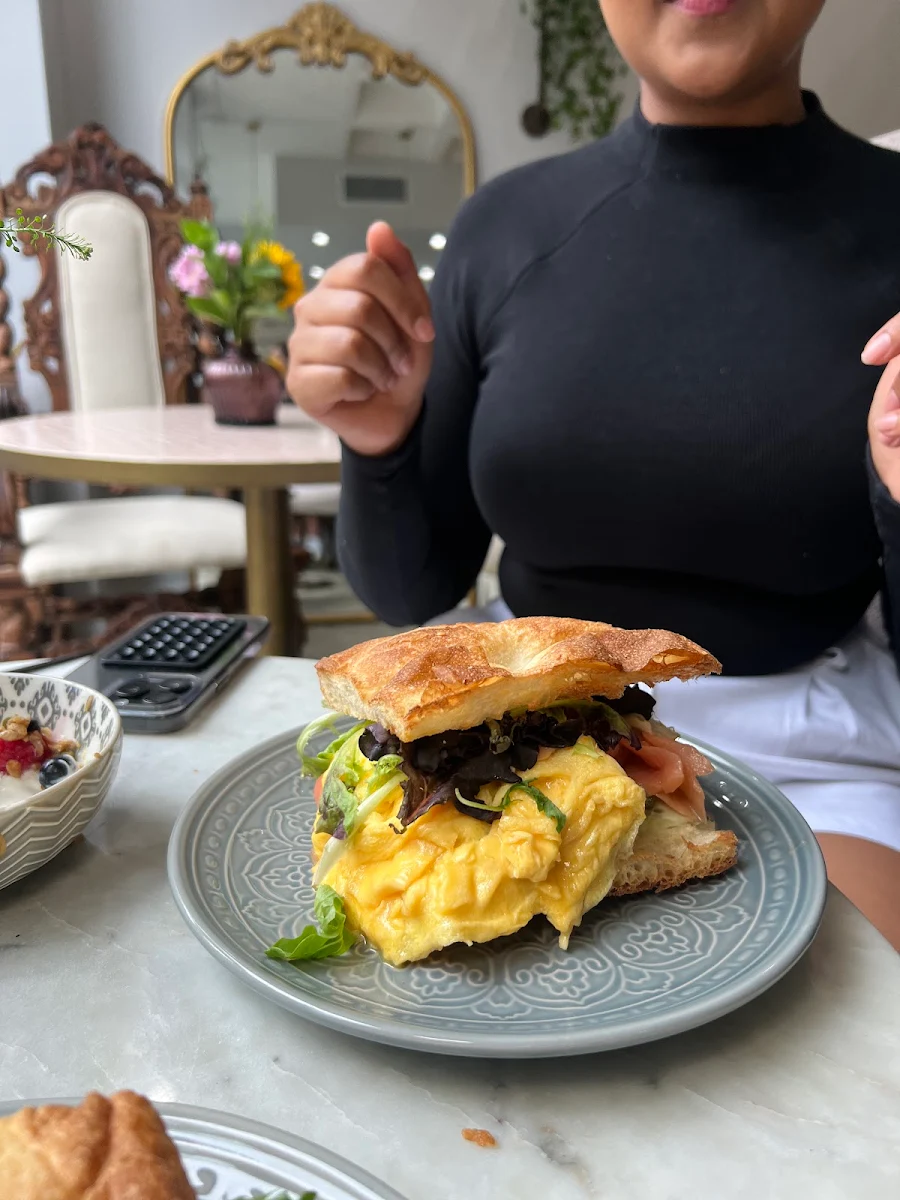 Breakfast Sandwich
