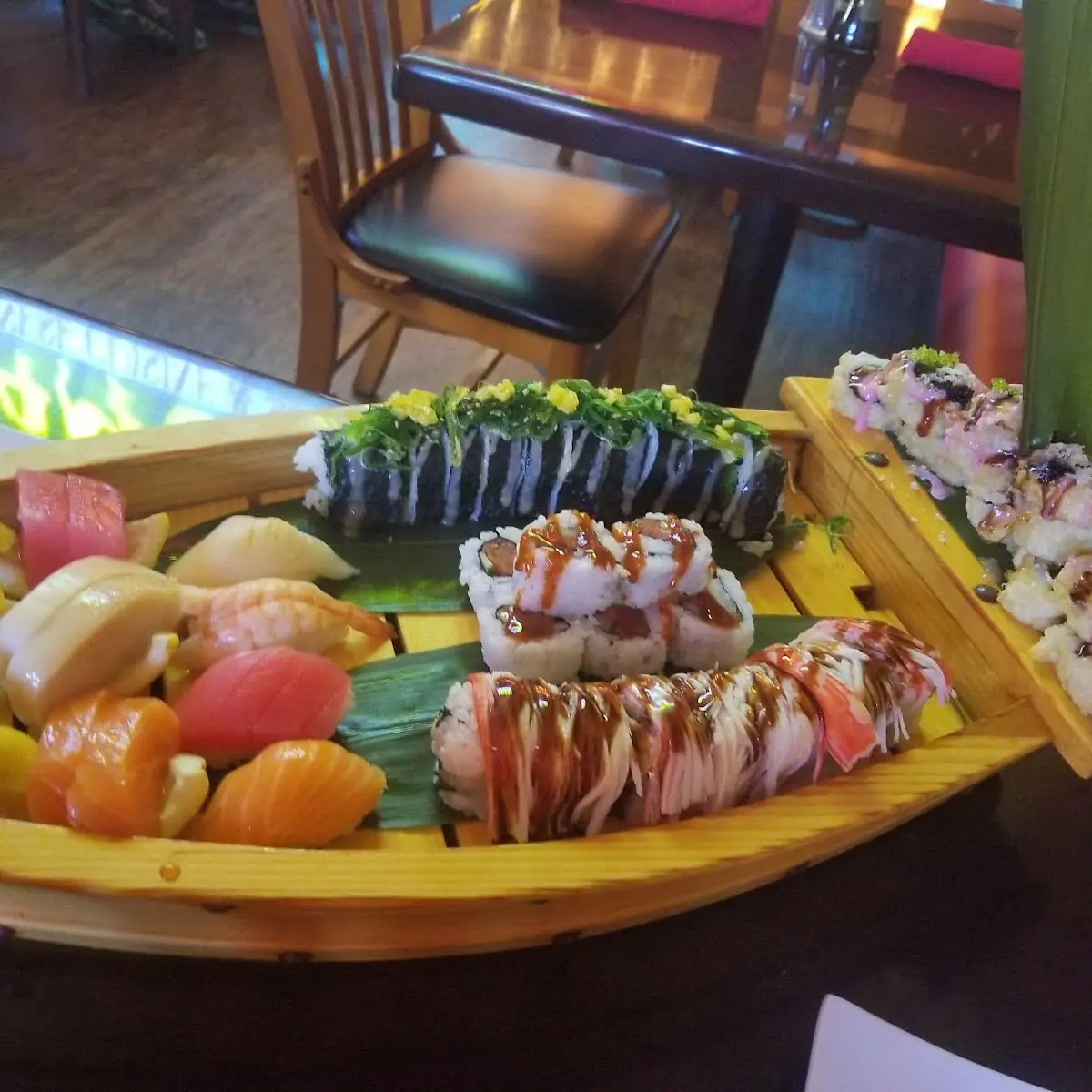 Sashimi Sushi Boat