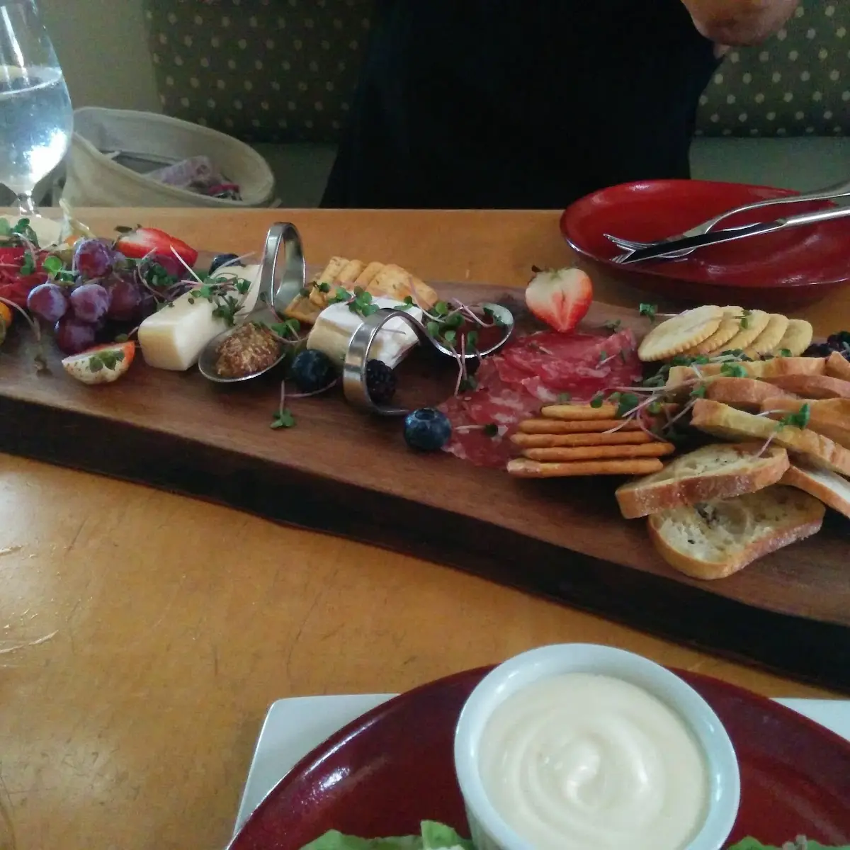 Niagara Charcuterie Board, Zees Wine Bar & Grill