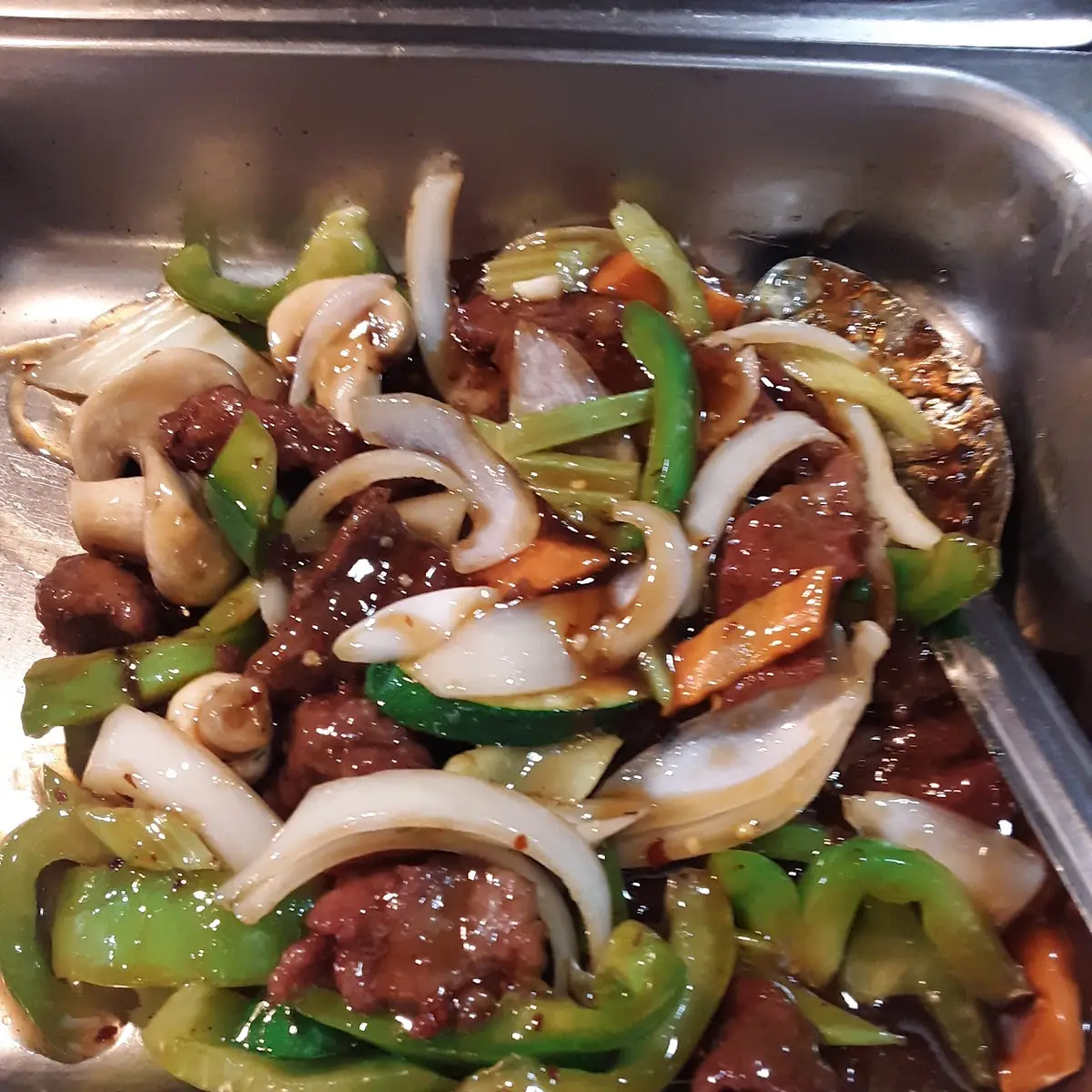 Beef with Garlic Sauce