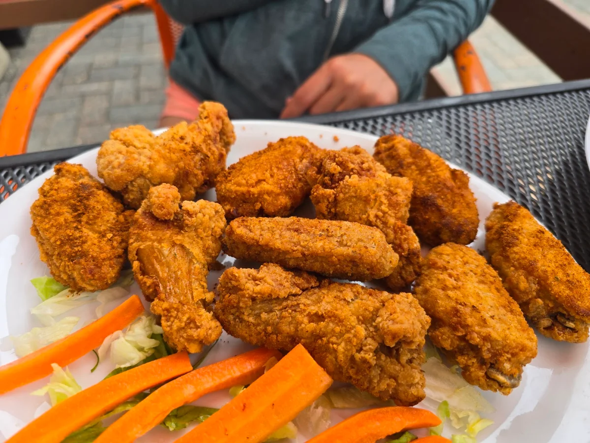 Chipotle Mango Chicken Wings, Ranvee’s Eatery (Sudbury)