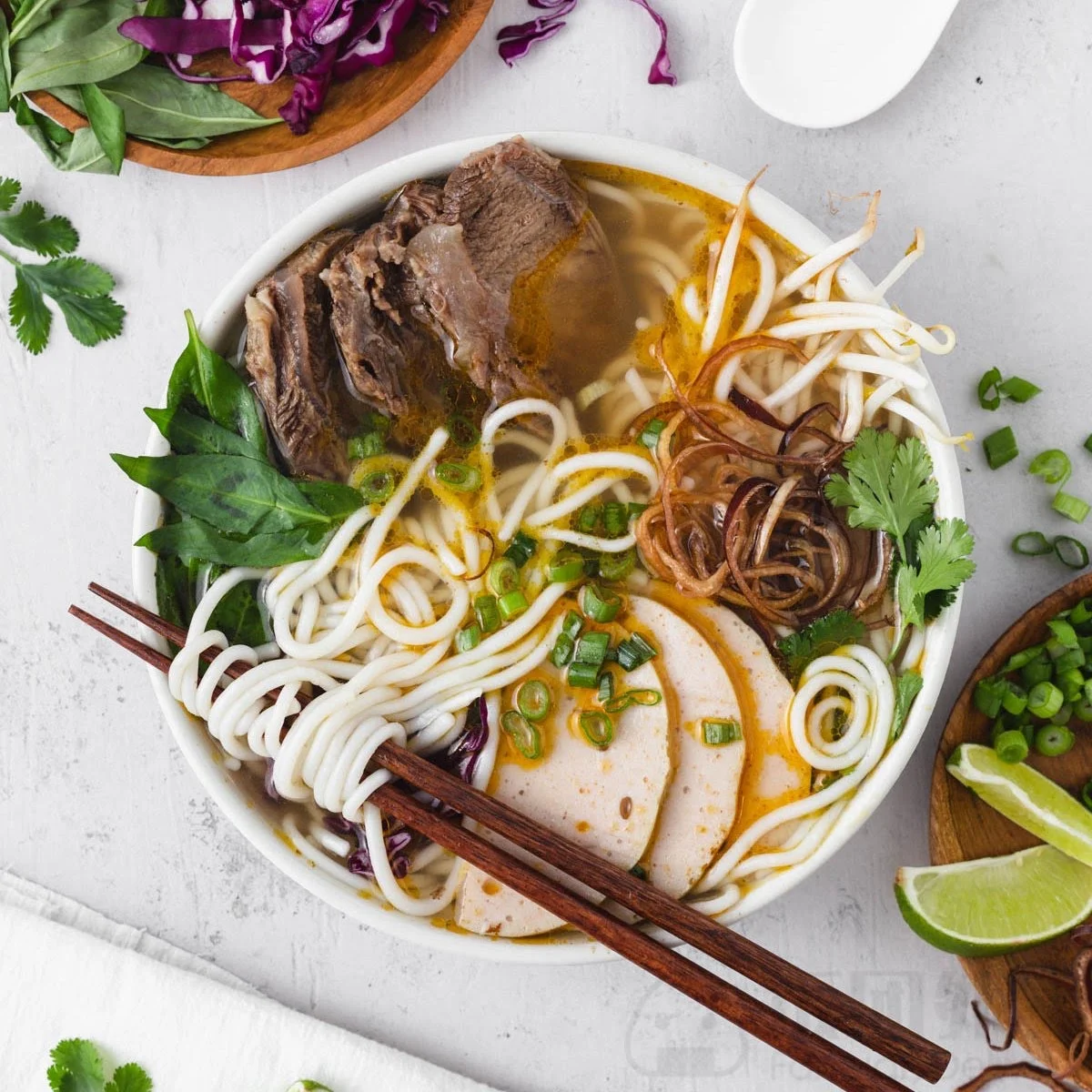 Highlights, Pho Phat