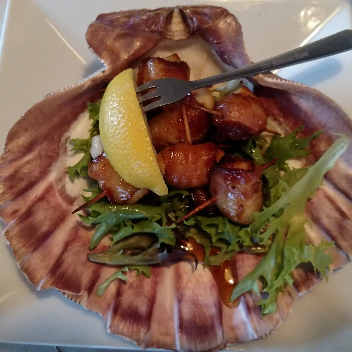 Bacon Wrapped Scallops with Maple Syrup
