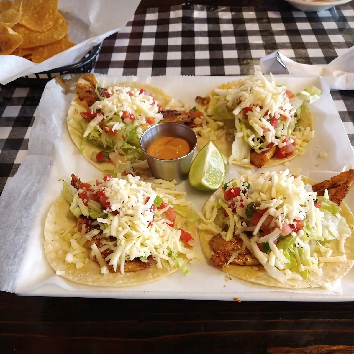 Fish Tacos De Pescado