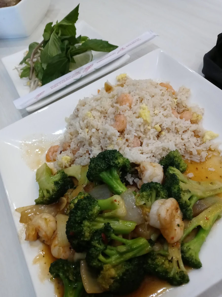 Shrimp & Broccoli