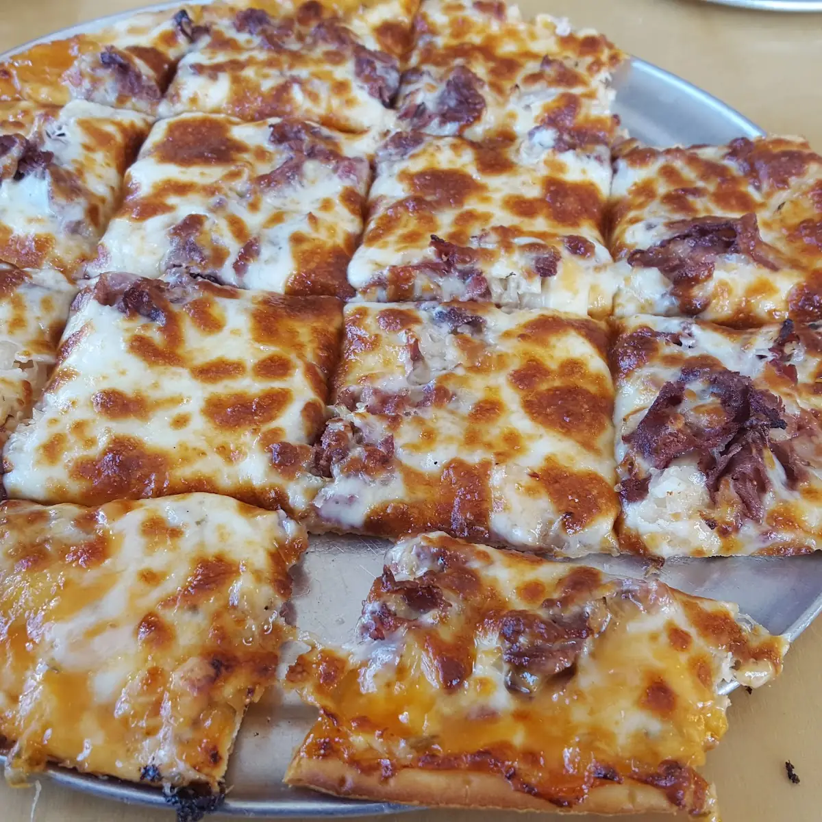 Reuben Pizza