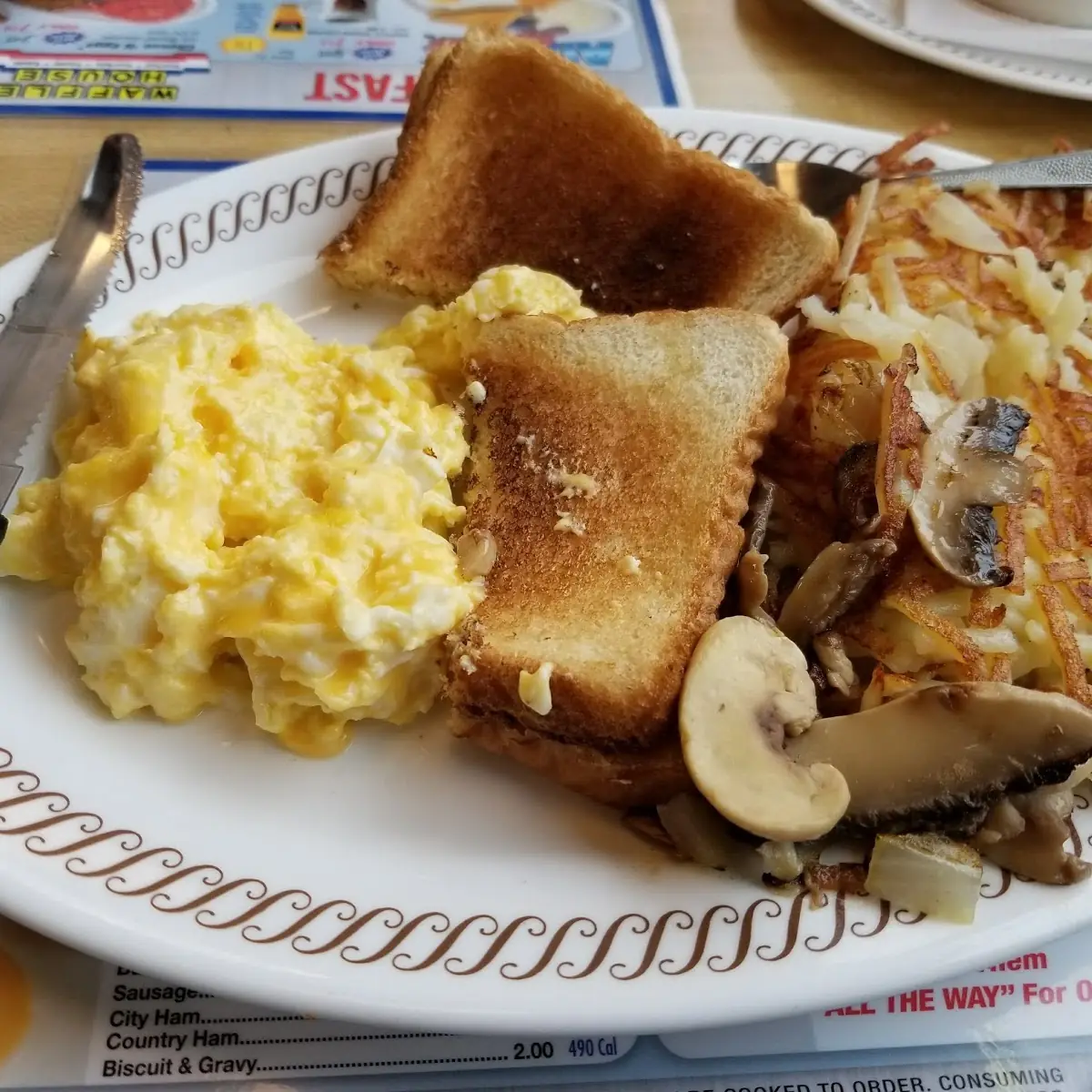 Scrambled Eggs with Cheese Hash Browns