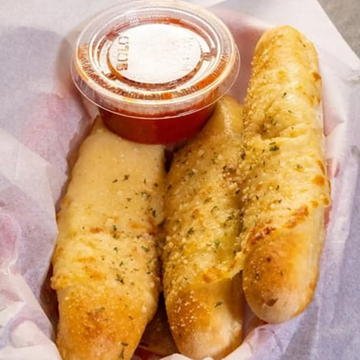 Great Garlic Cheese Sticks