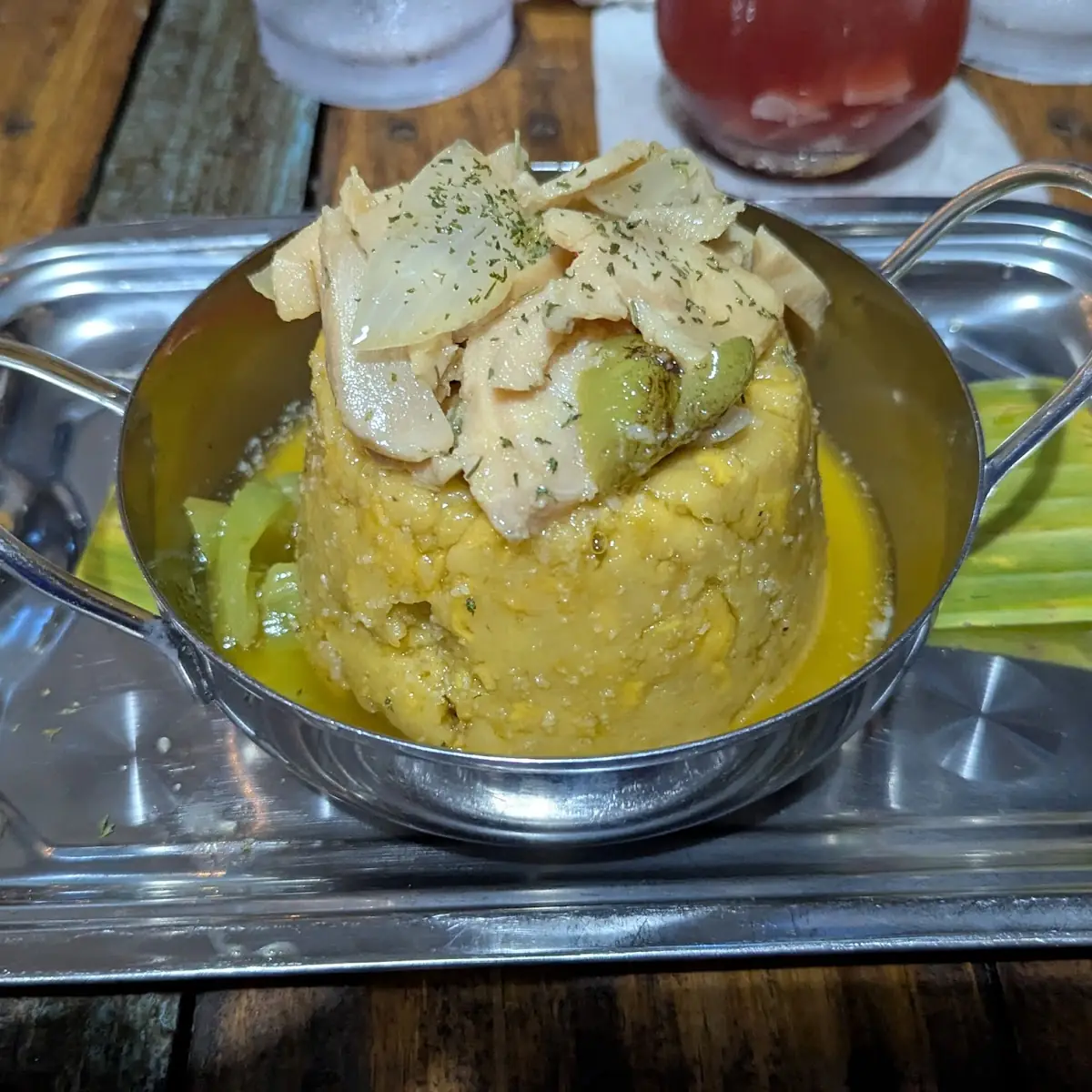 Mofongo Relleno de Carrucho