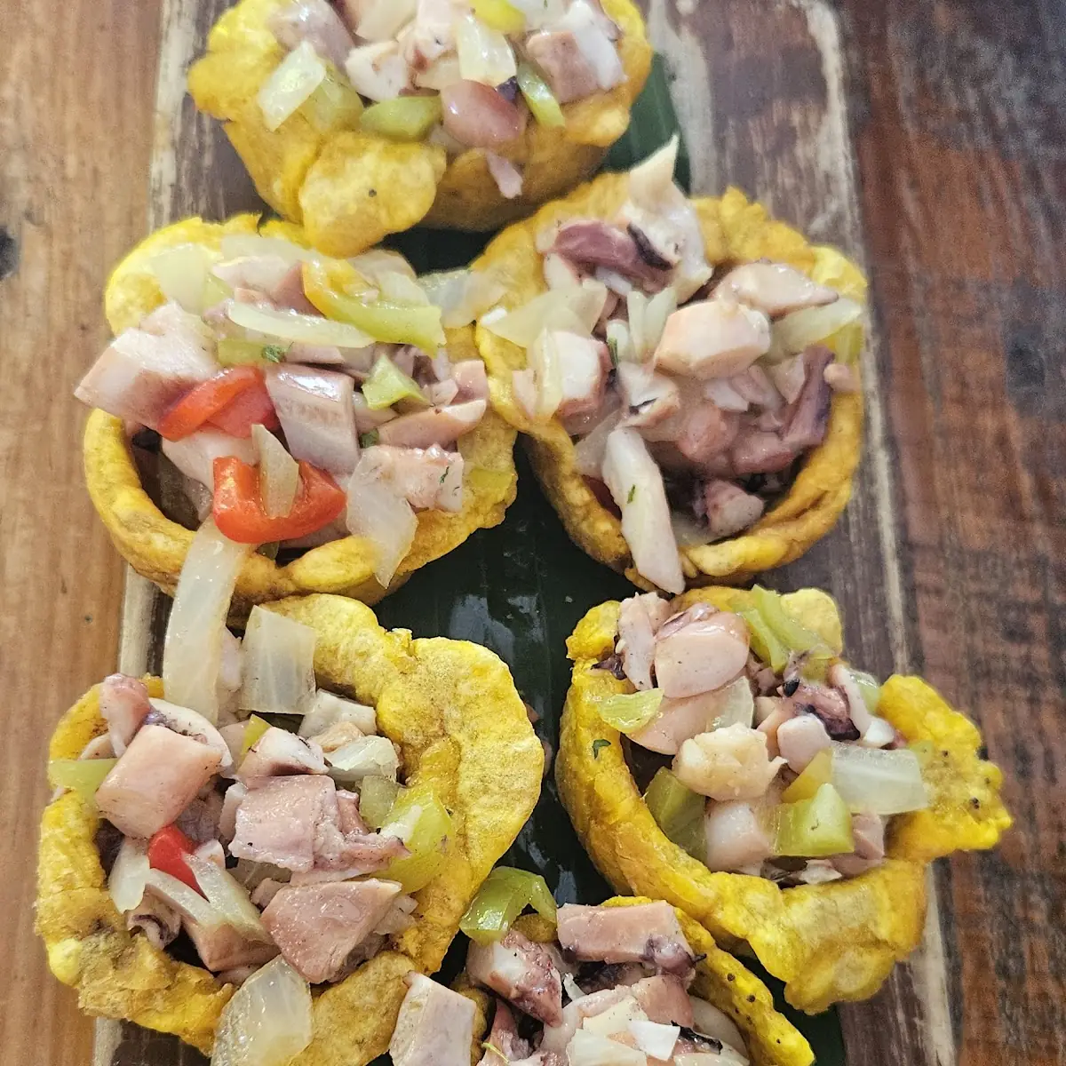 Tostones Rellenos De Pulpo