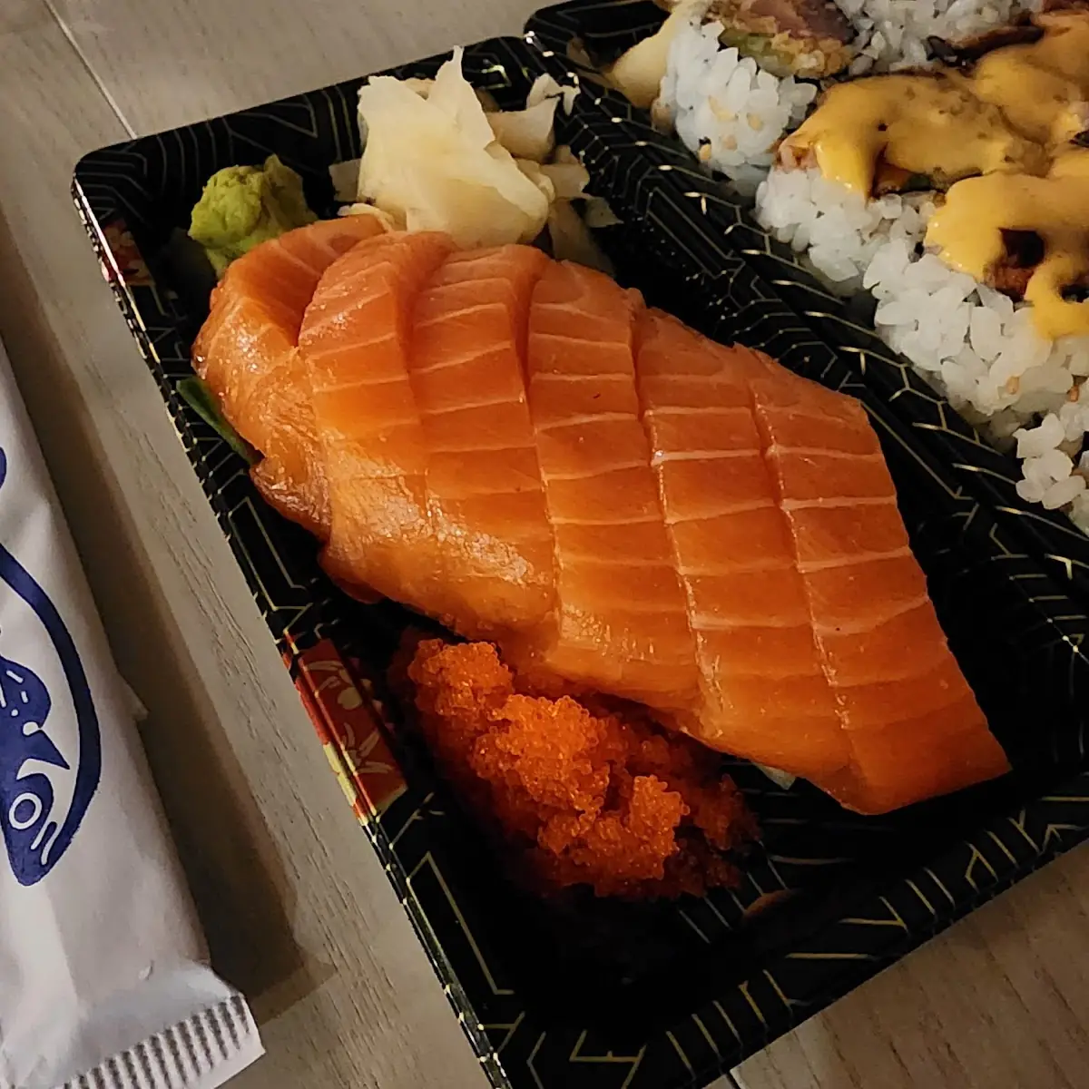 Salmon Sashimi 3pc