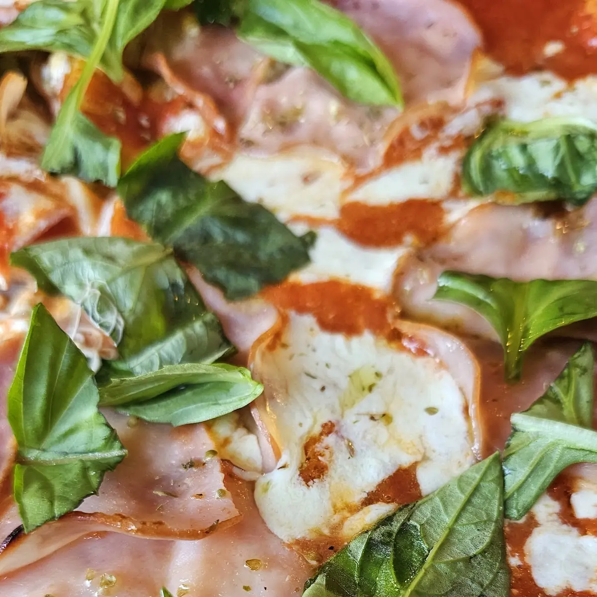 Margarita Pizza with Ham