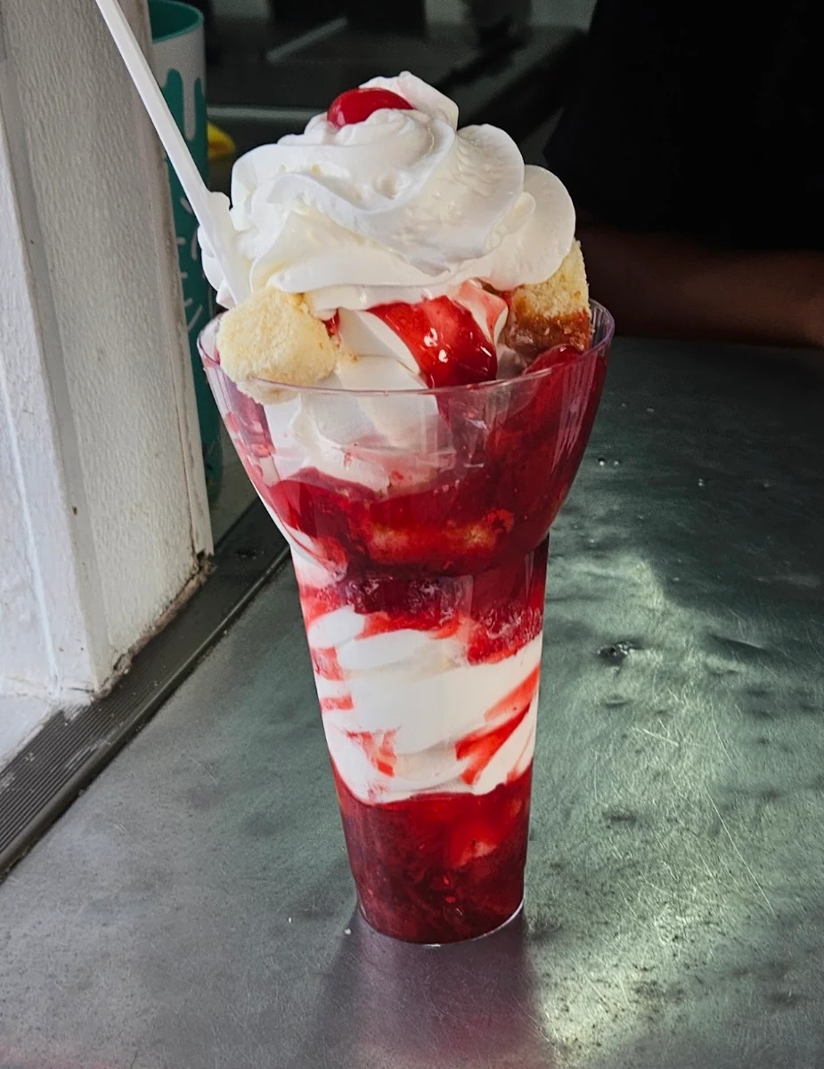Strawberry Sundae