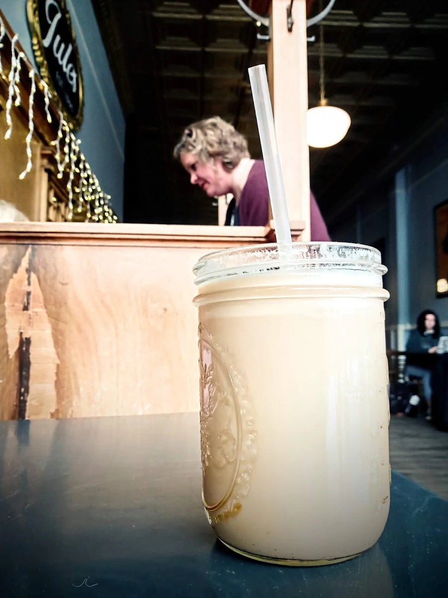 White Raspberry White Mocha Iced