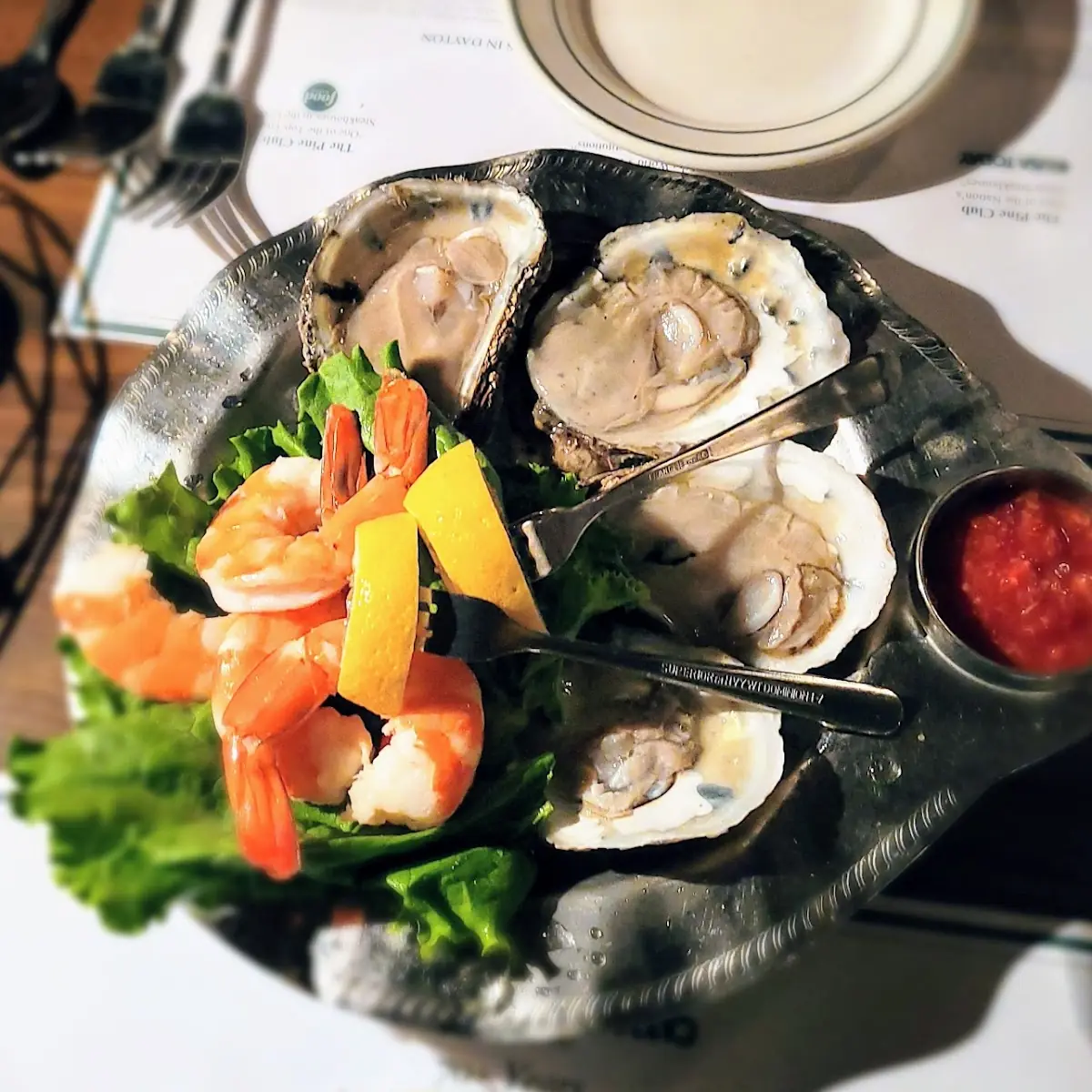 Combination 4 Shrimp & 4 Blue Point Oysters