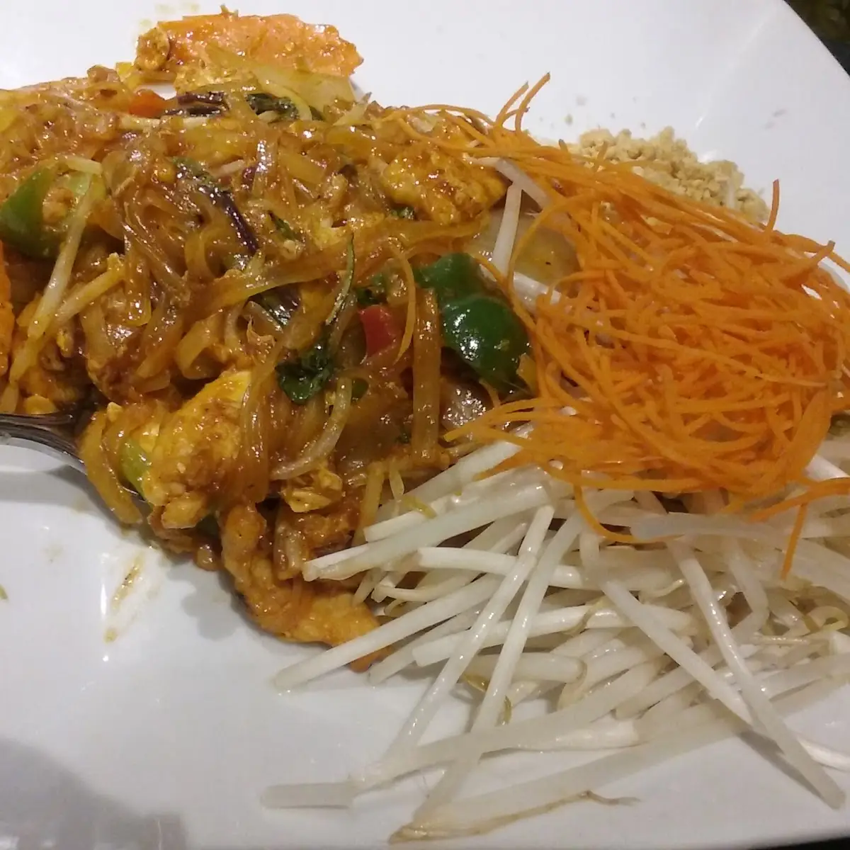 Chicken Pad Thai Noodle