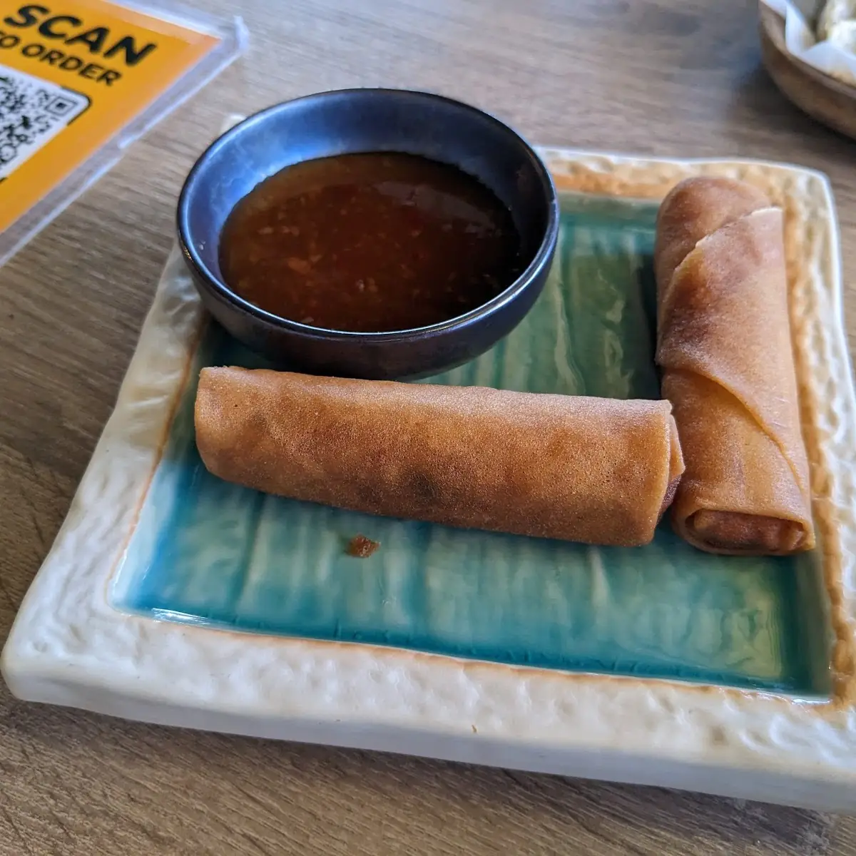 Egg Rolls 2pcs
