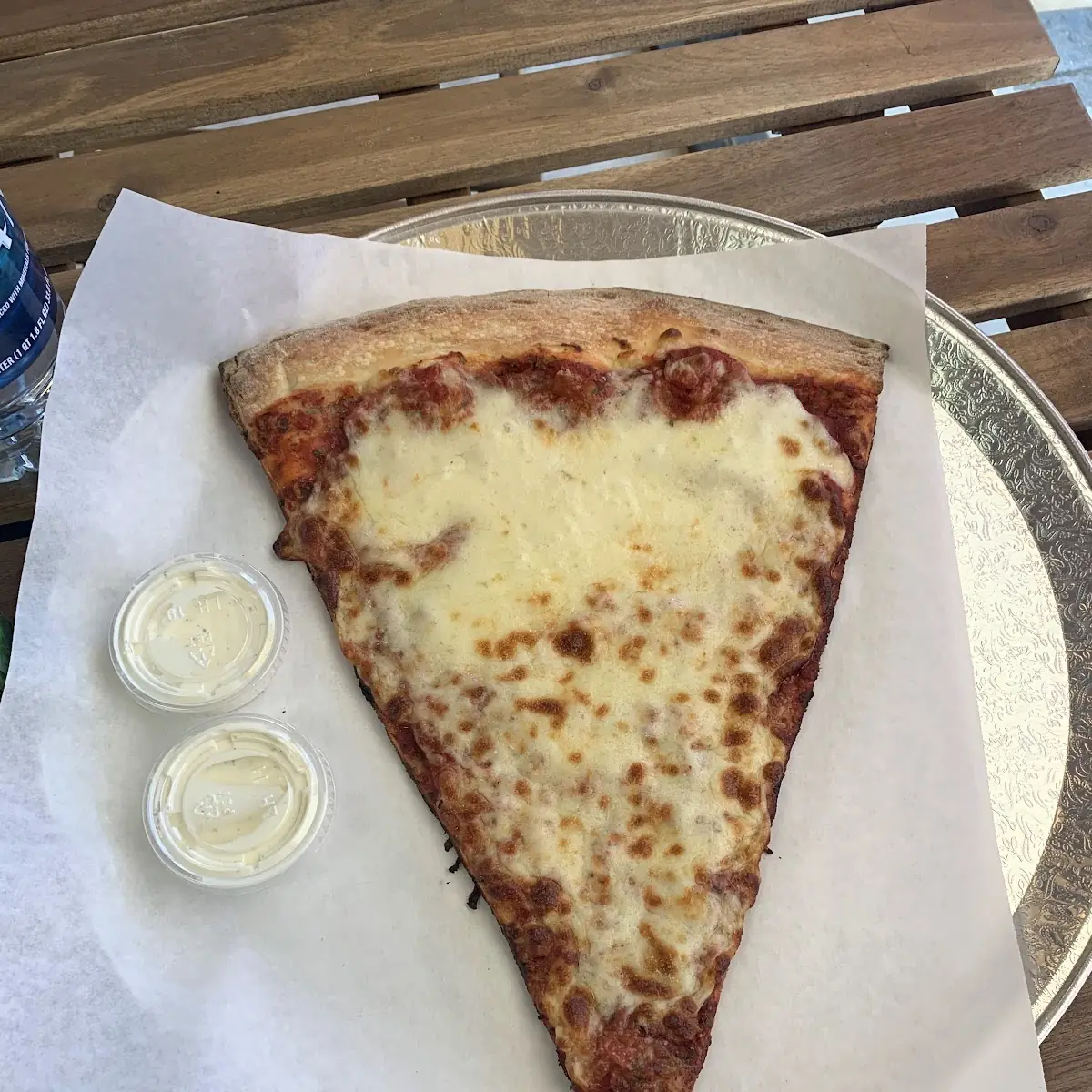 Quatro Formaggi Slice