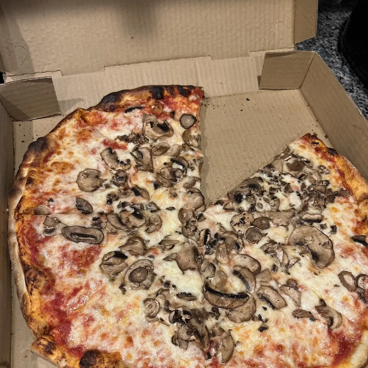 Half Mushroom Half Cheese Pizza