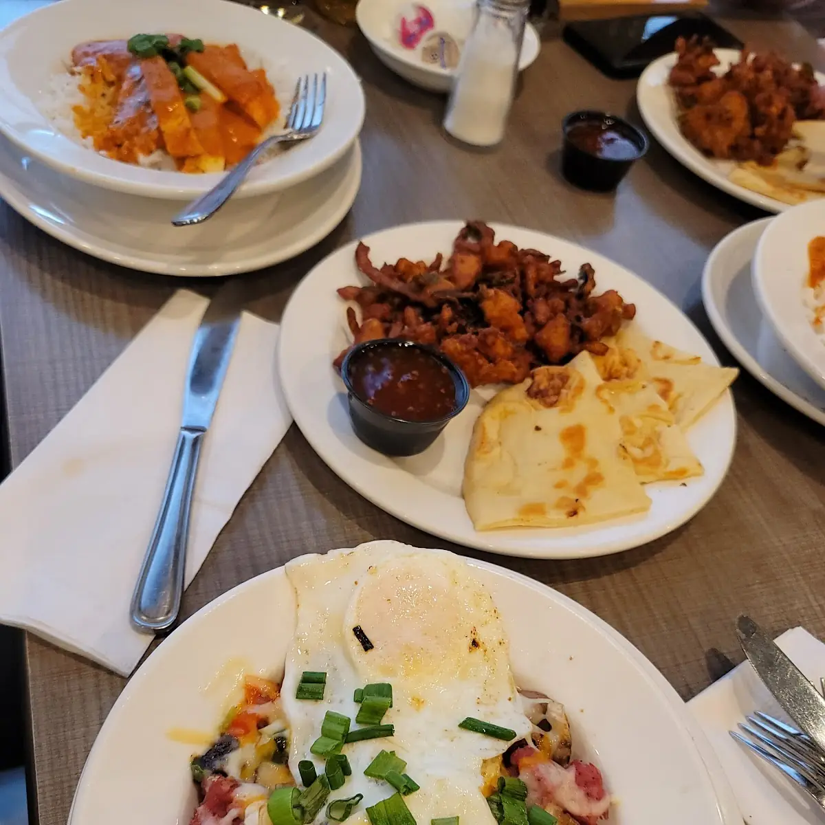 Eggs Benedict, Ricky's Country Restaurant - Abbotsford