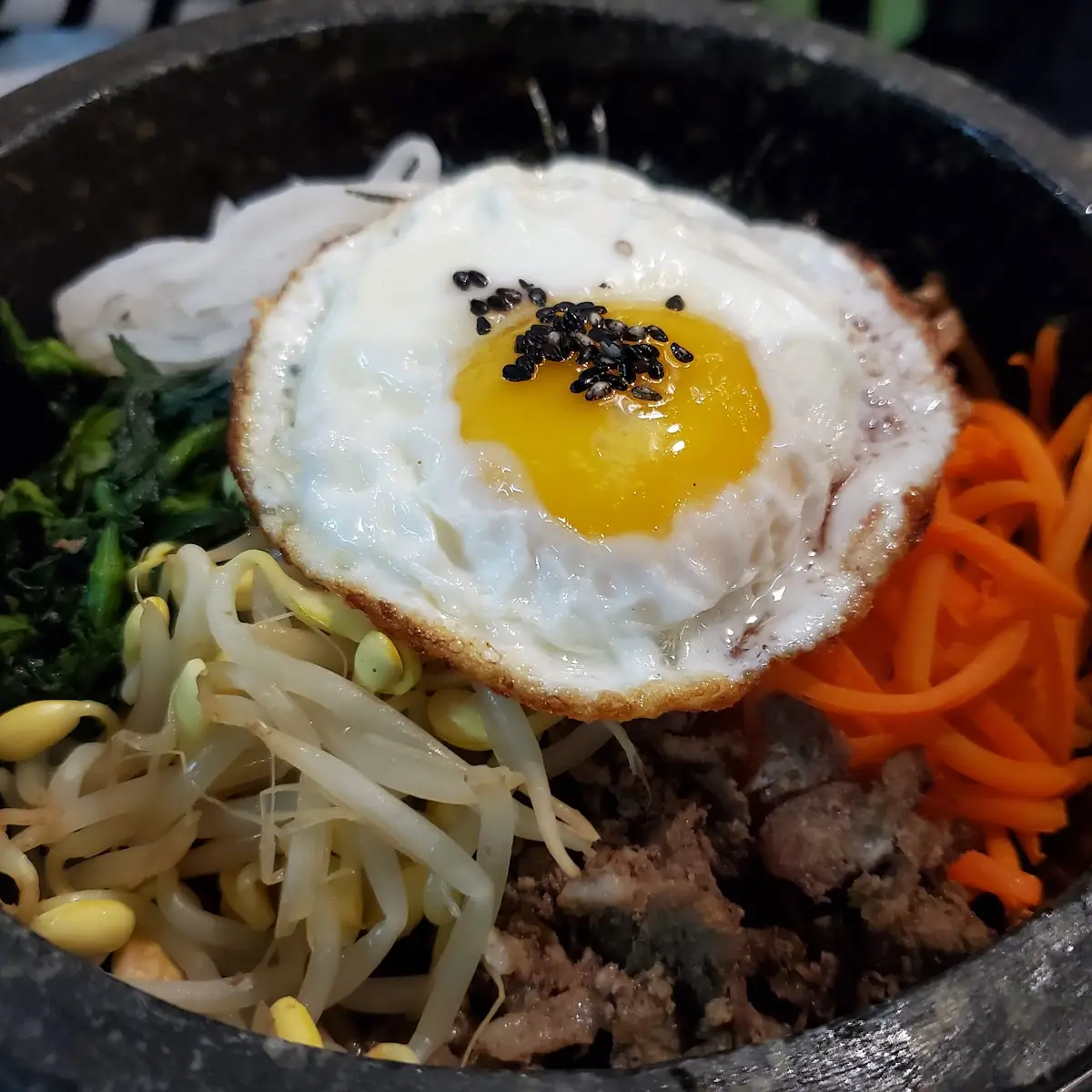 Beef Dolsot Bibimbap