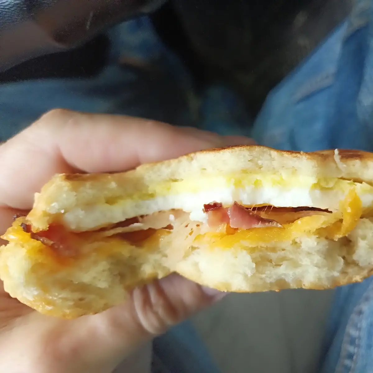 Turkey Bacon Cheddar & Egg White Sandwich