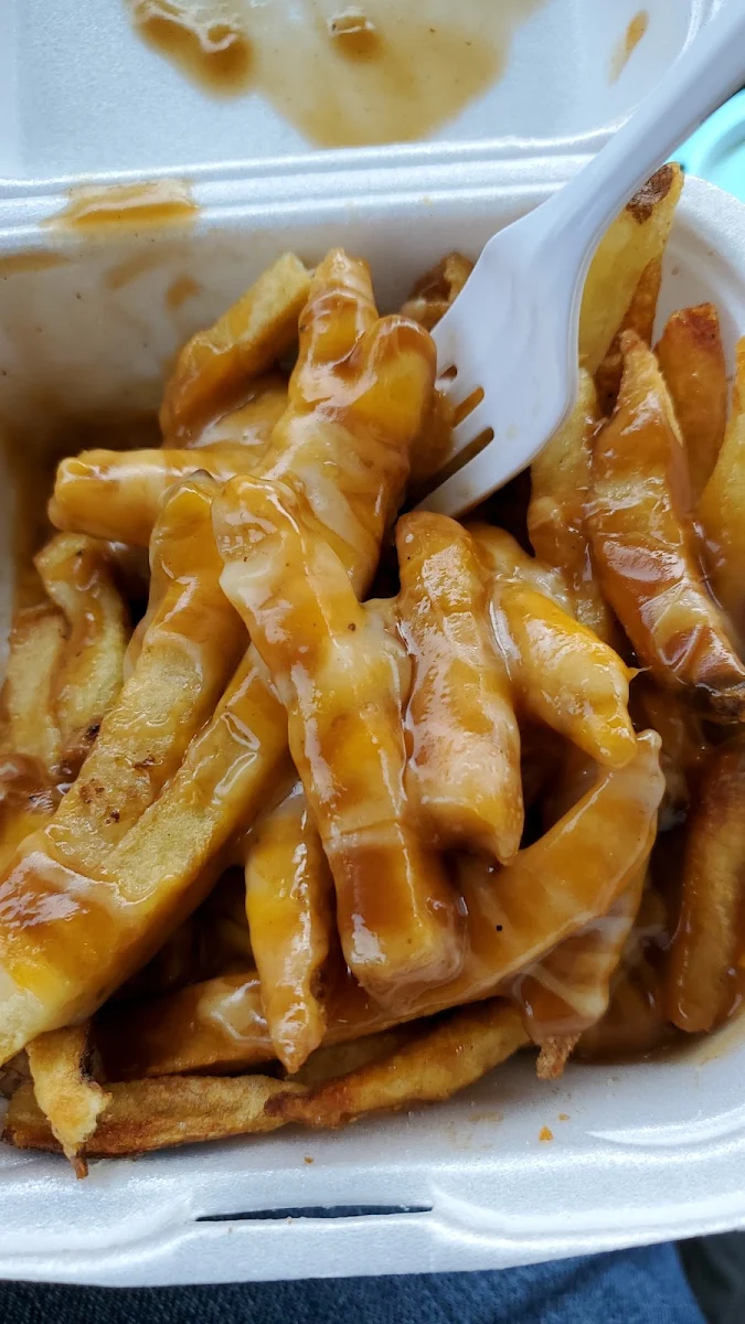 Fries with Gravy, Junior's Restaurant