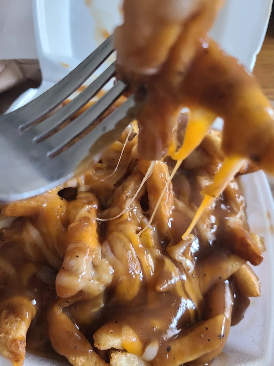Small Poutine, Junior's Restaurant