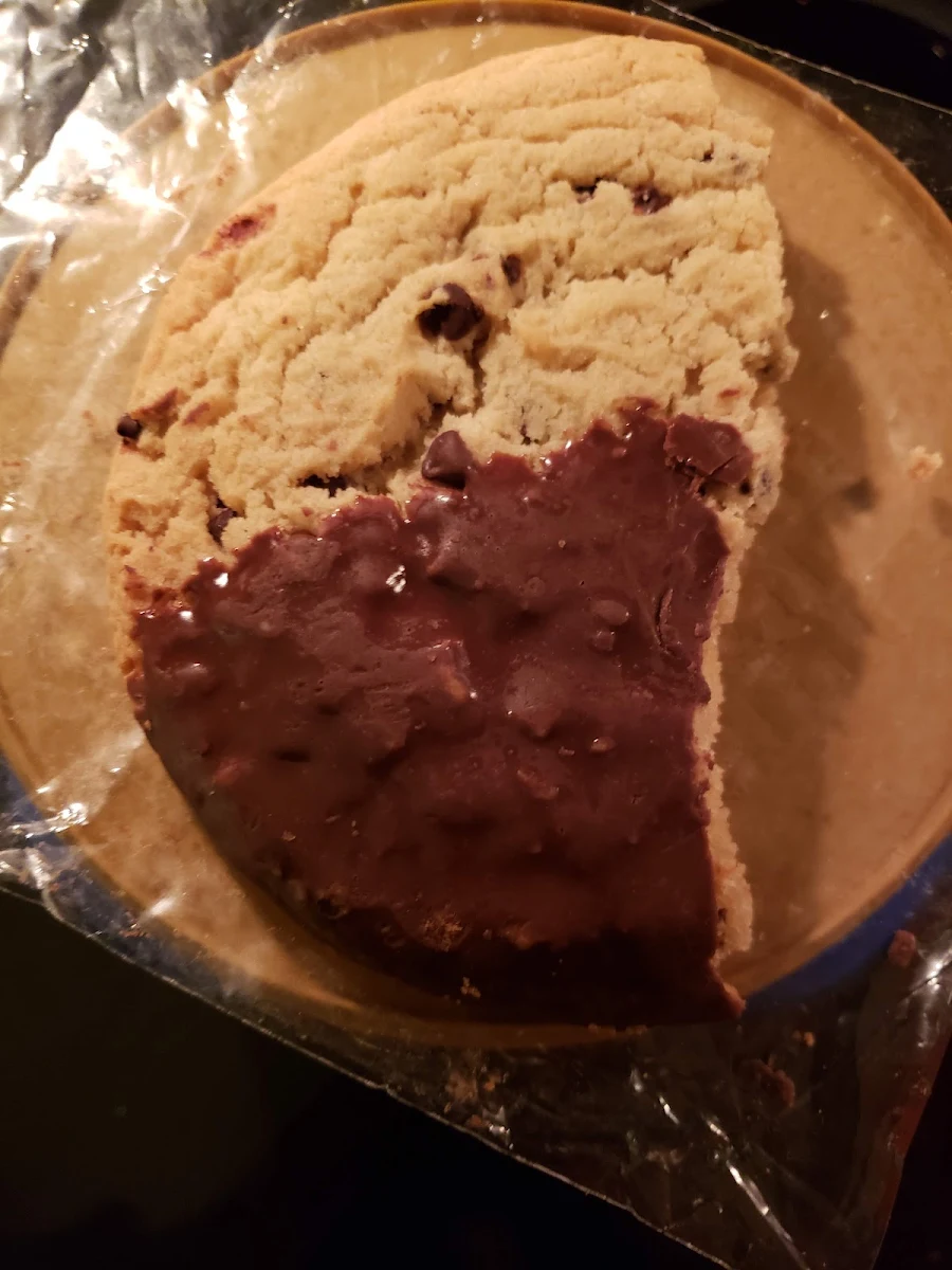 Double Chocolate Chip Cookie