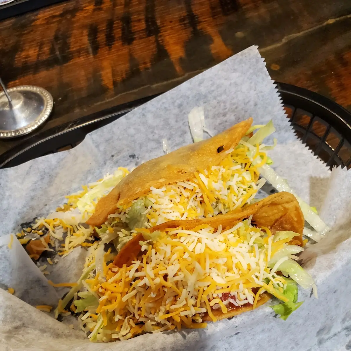 Crispy Beef Taco Chips and Salsa