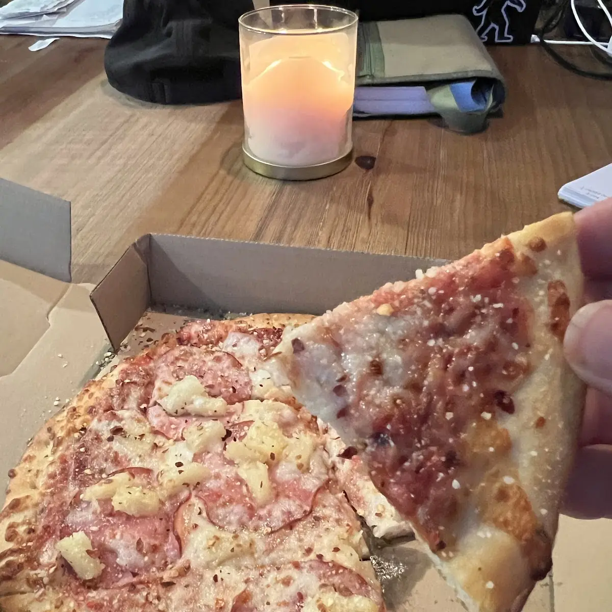 Hawaiian Pizza