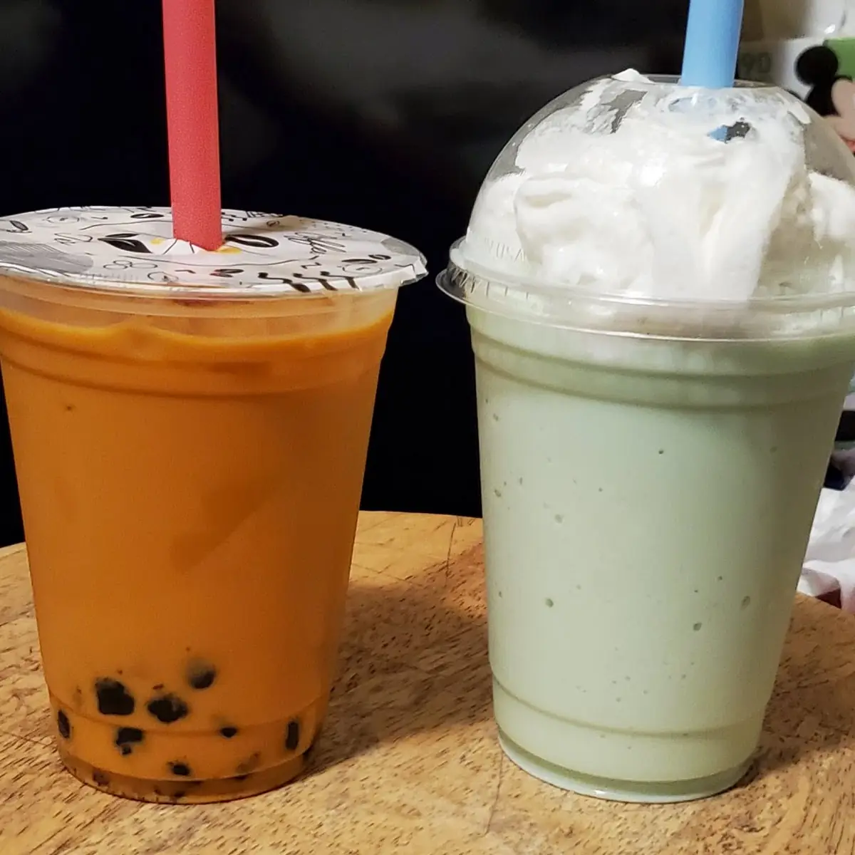 Boba Thai Tea and Honeydew Smoothie