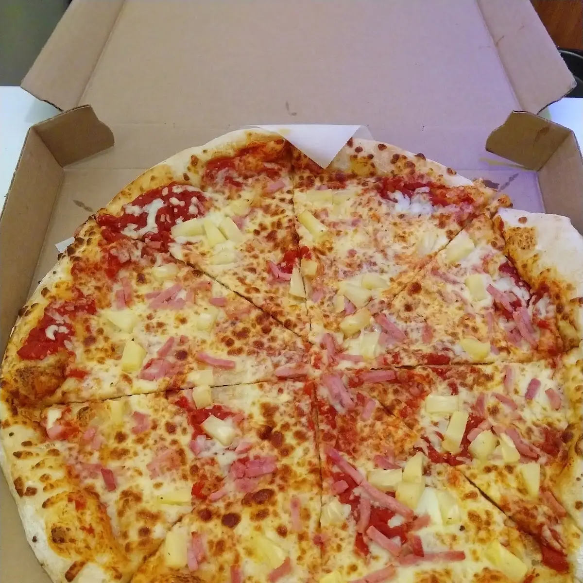 Hawaiian Pizza