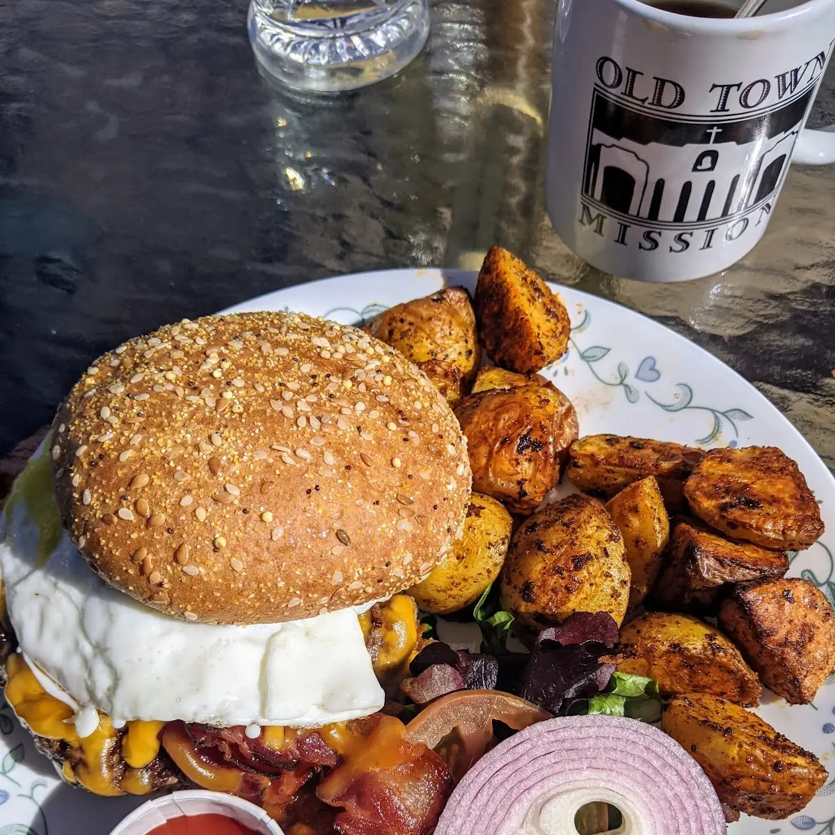 Early Owl Brunch Burger