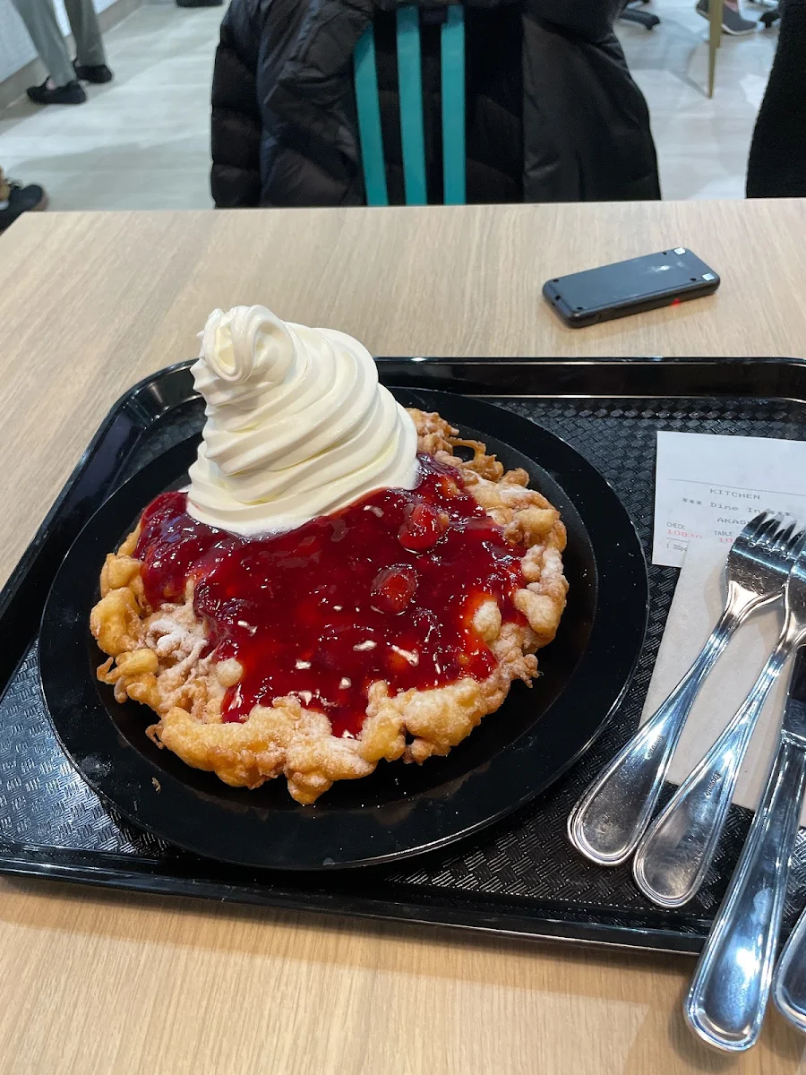 Classic Strawberry Funnel Cake
