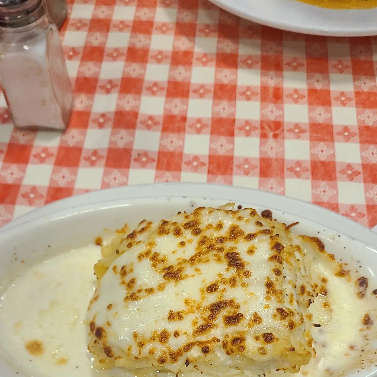 Pulled Chicken Lasagna with White Sauce