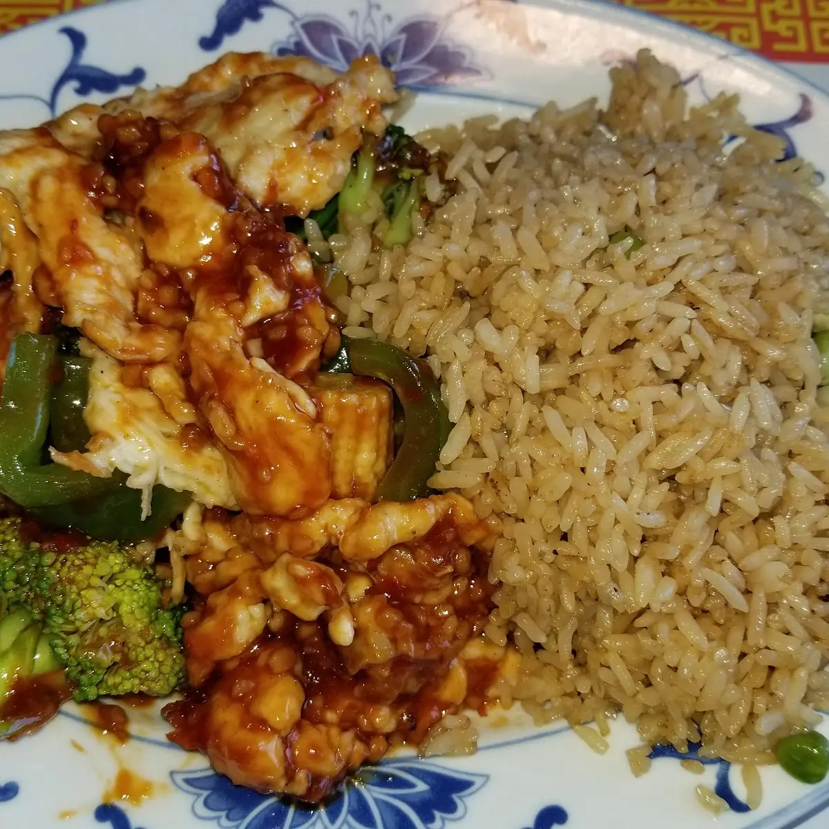 Hunan Chicken Lunch with Flash